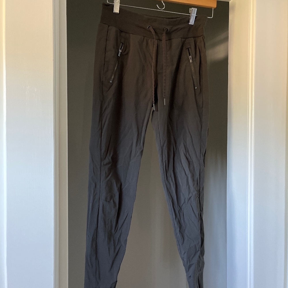 Athleta Trekkie Jogger